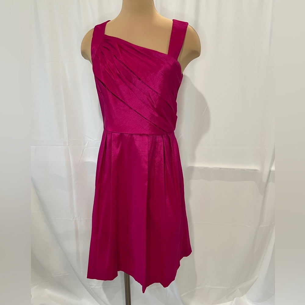 Calvin Klein magenta taffeta sleeveless cocktail/party/semiformal dress. Size 10